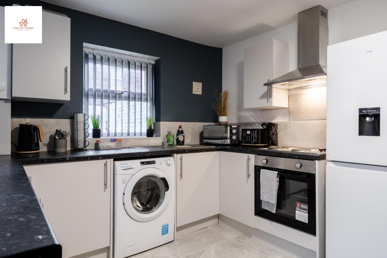 Immaculate 4 Bed In Liverpool By Hinkley Homes Short Lets & Serviced Accommodation Eksteriør billede