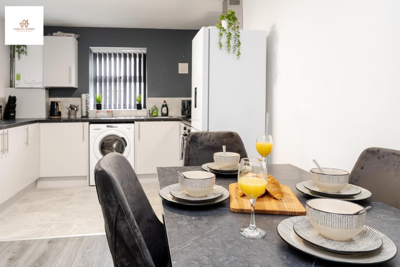 Immaculate 4 Bed In Liverpool By Hinkley Homes Short Lets & Serviced Accommodation Eksteriør billede