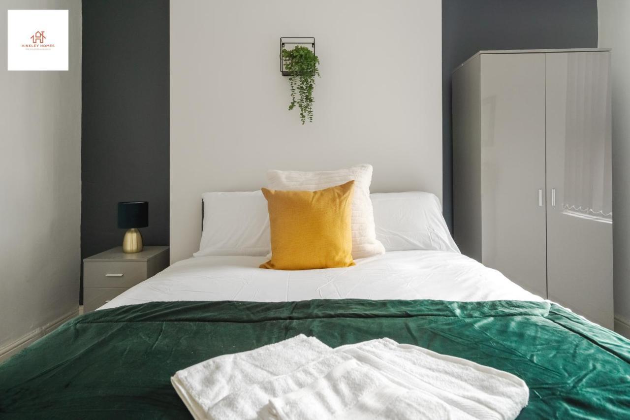 Immaculate 4 Bed In Liverpool By Hinkley Homes Short Lets & Serviced Accommodation Eksteriør billede